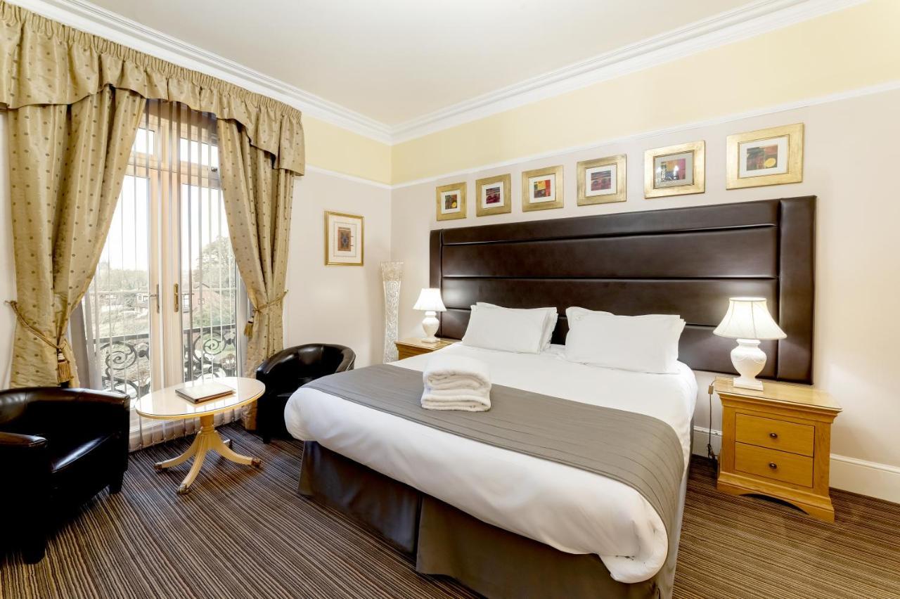 Charades Guest House ヘレフォード エクステリア 写真
