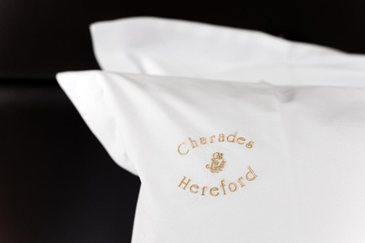 Charades Guest House ヘレフォード エクステリア 写真