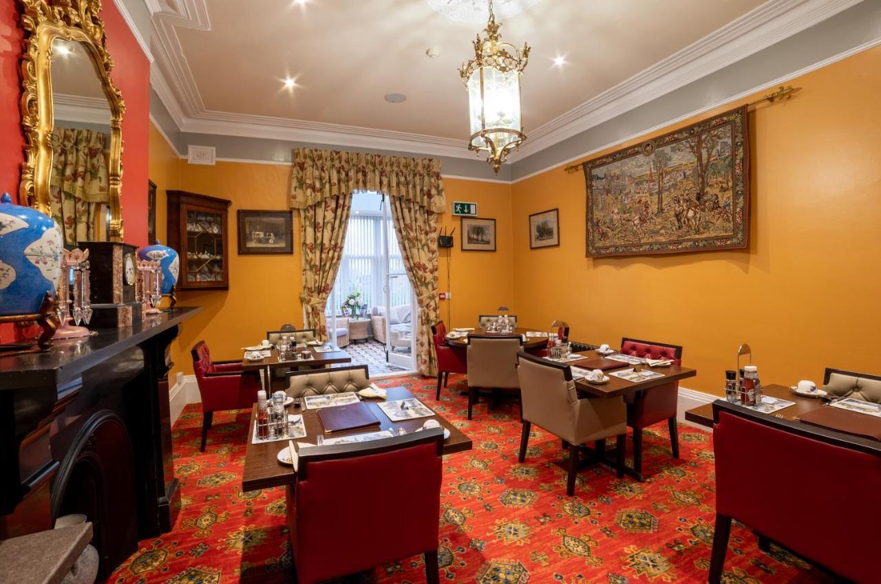 Charades Guest House ヘレフォード エクステリア 写真